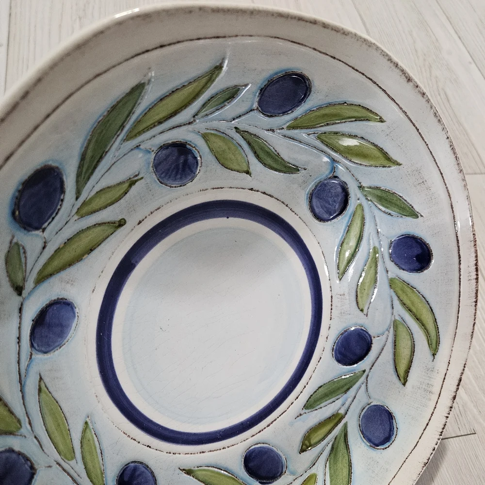 Crate & Barrel Gianna Pasta/Soup Bowl Retired Pattern Earthenware Rare Italy 9